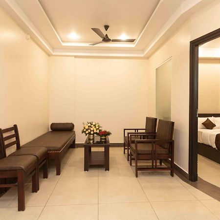 Hotel Pankaj Residency Guruvāyūr Екстериор снимка