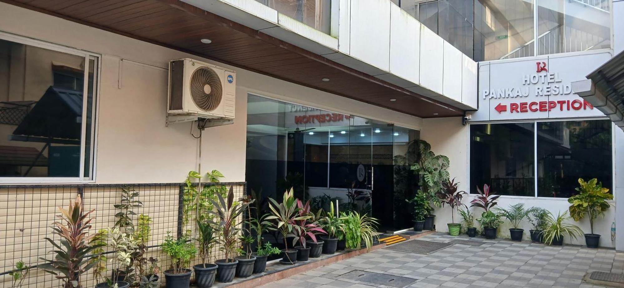 Hotel Pankaj Residency Guruvāyūr Екстериор снимка